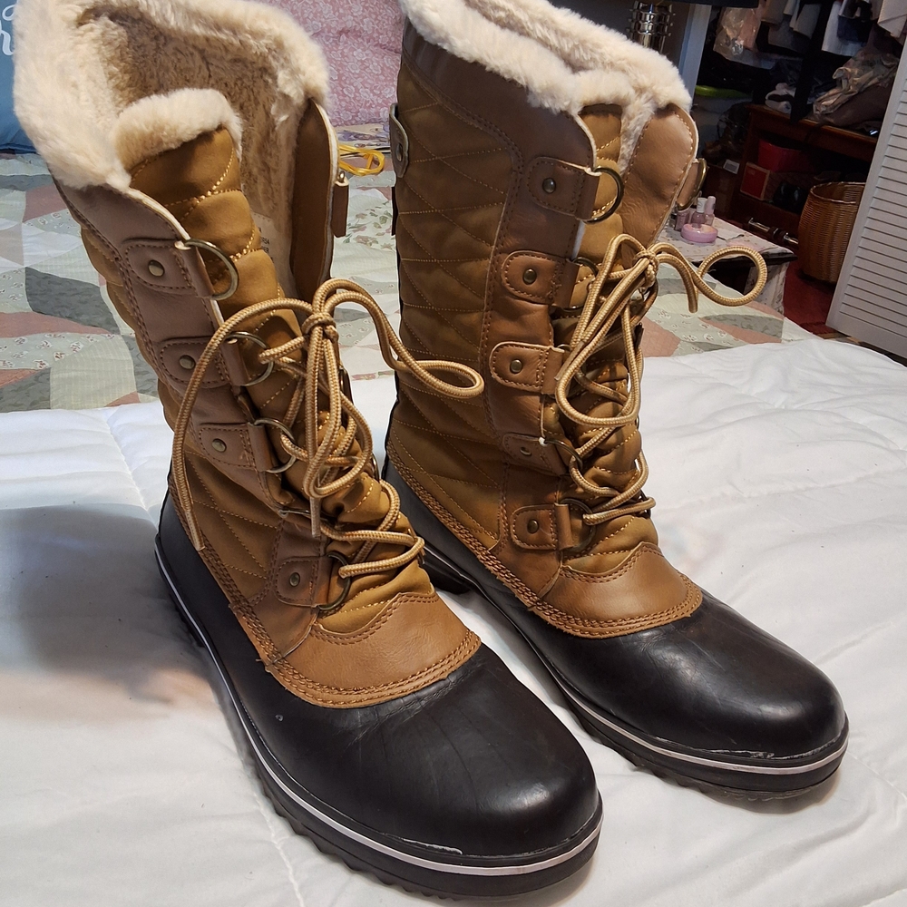 JBU Brown and Black Winter Boots